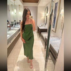 Joana Silk Dress from Reformation- Green XS